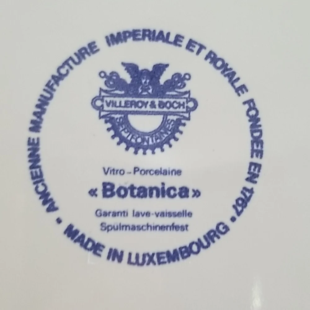 VILLEROY & BOCH Botanica Porcelain Dinner Plate
